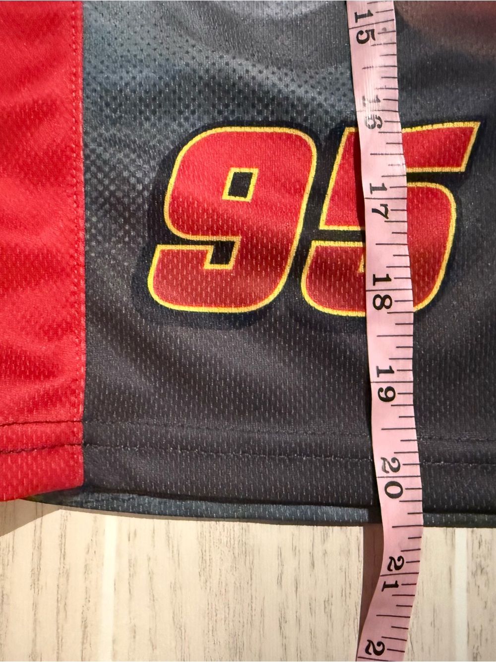 Disney Pixar Cars Boys 8 Lightning McQueen Jersey Shorts Set NWT - Picture 4 of 11